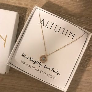 EVIL EYE NECKLACE